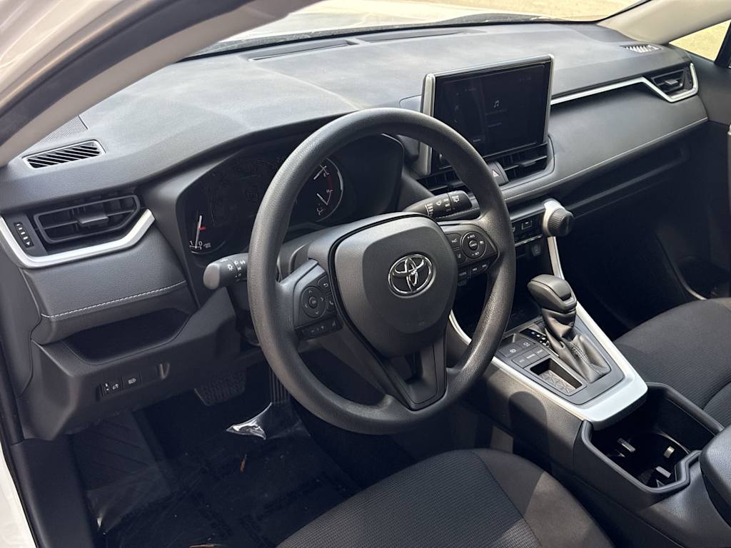 Thumbnail: 2025 Toyota RAV4 - 2