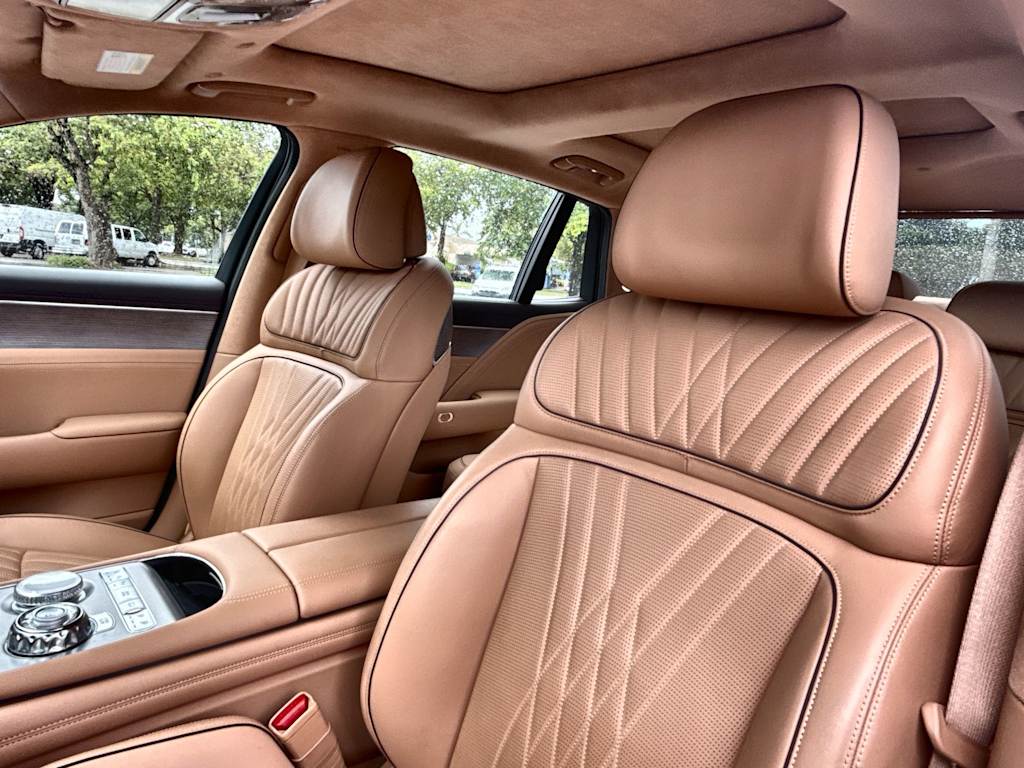 Thumbnail: 2025 Genesis G90 - 11