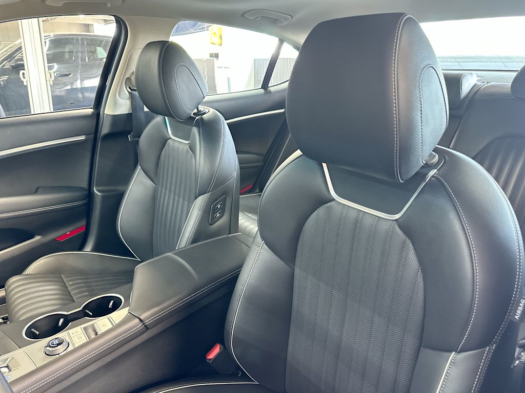 Thumbnail: 2026 Genesis G70 - 10