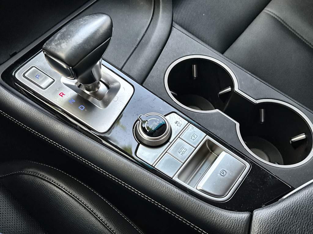 Thumbnail: 2023 Genesis G70 - 15