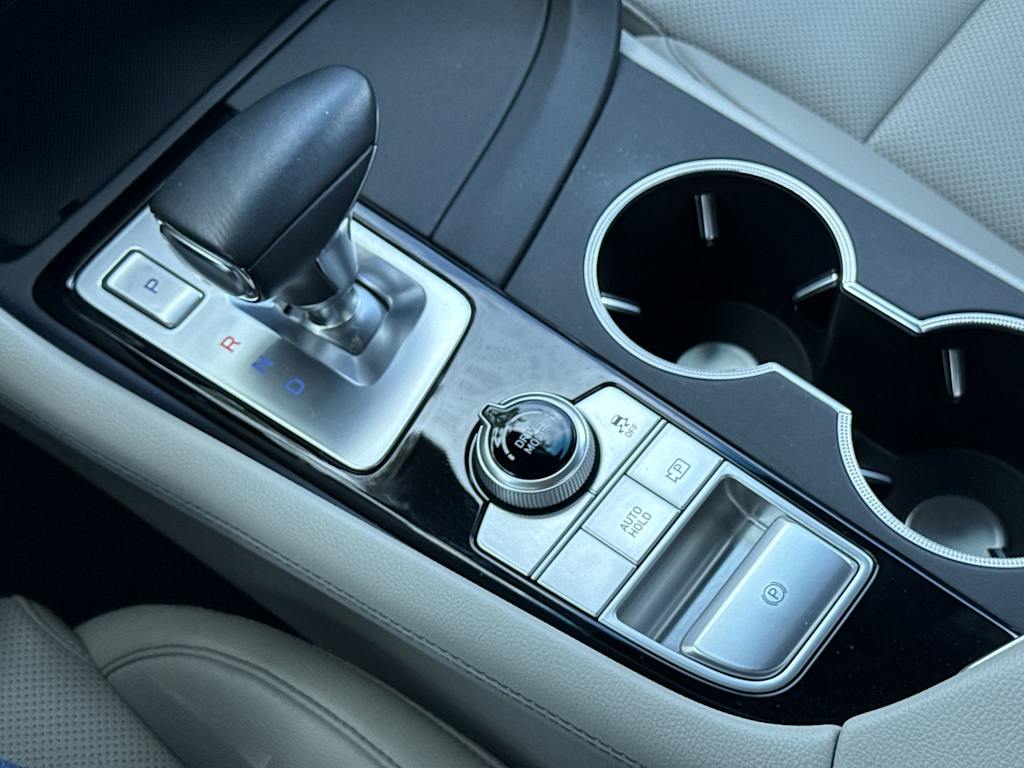 Thumbnail: 2023 Genesis G70 - 16