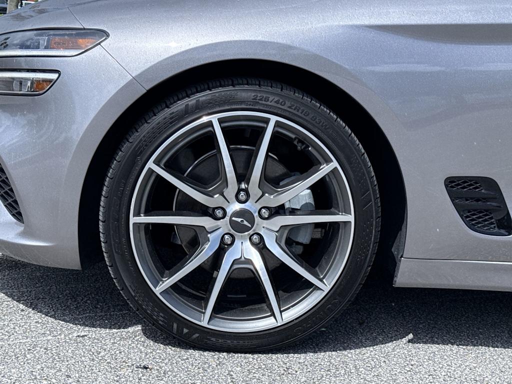 Thumbnail: 2023 Genesis G70 - 8