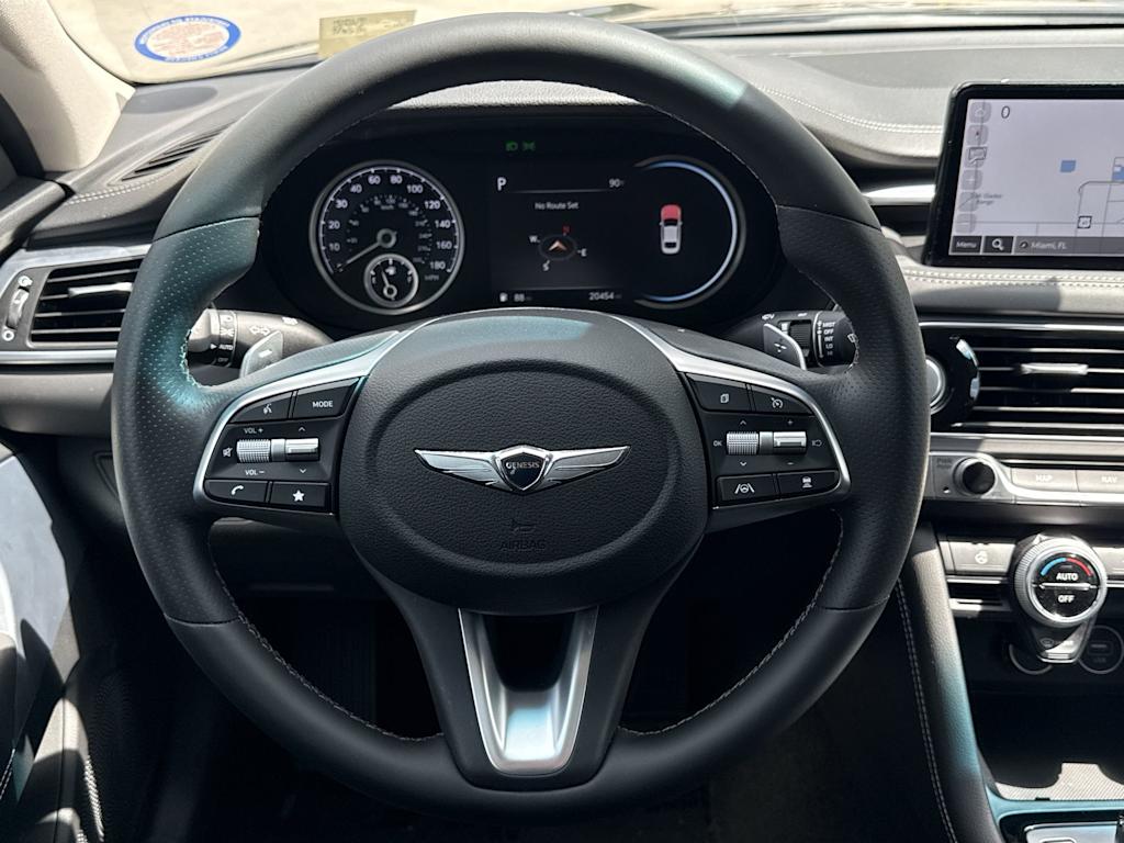 Thumbnail: 2023 Genesis G70 - 9