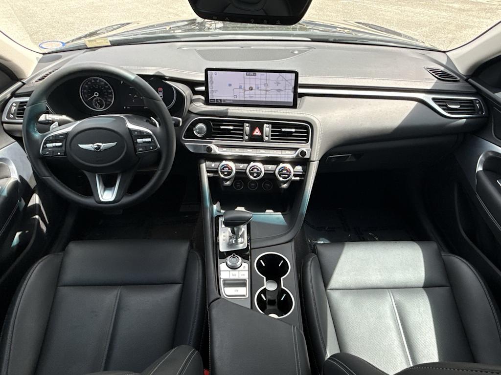 Thumbnail: 2023 Genesis G70 - 13