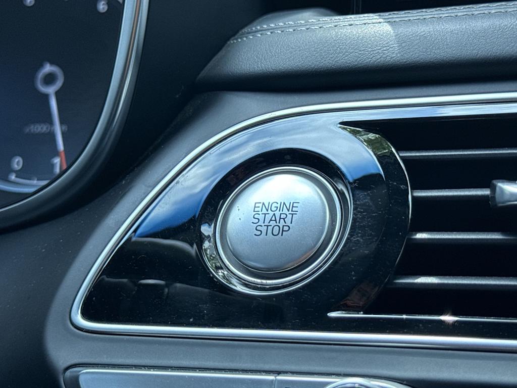 Thumbnail: 2023 Genesis G70 - 24