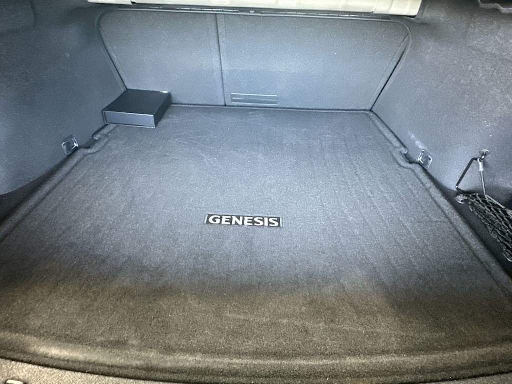 Thumbnail: 2023 Genesis G70 - 17