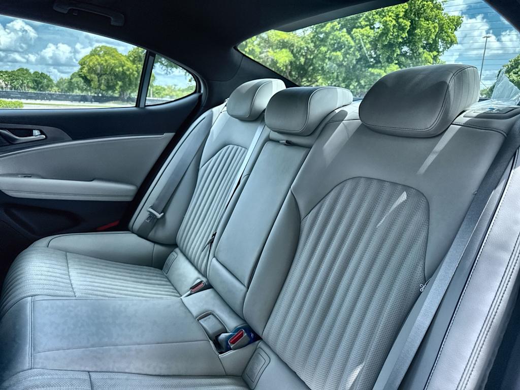 Thumbnail: 2026 Genesis G70 - 13