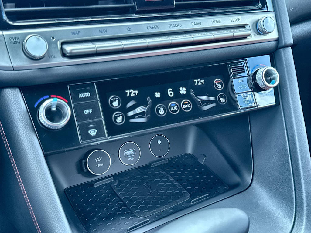 Thumbnail: 2026 Genesis G70 - 27
