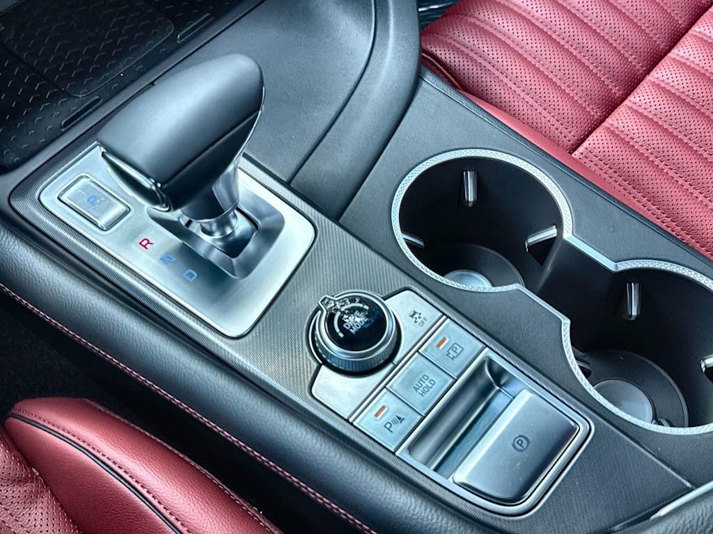 Thumbnail: 2026 Genesis G70 - 16