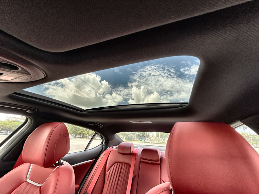 Thumbnail: 2026 Genesis G70 - 25