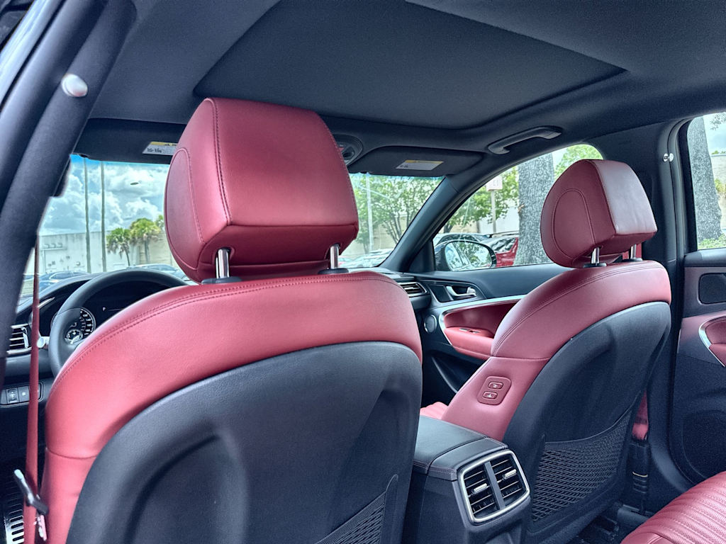 Thumbnail: 2026 Genesis G70 - 28