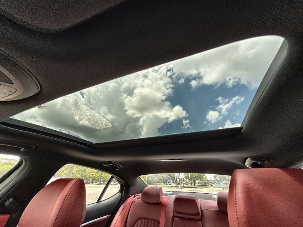 Thumbnail: 2026 Genesis G70 - 25