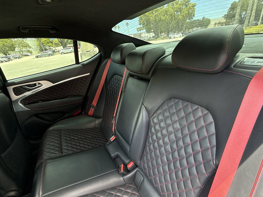 Thumbnail: 2023 Genesis G70 - 25