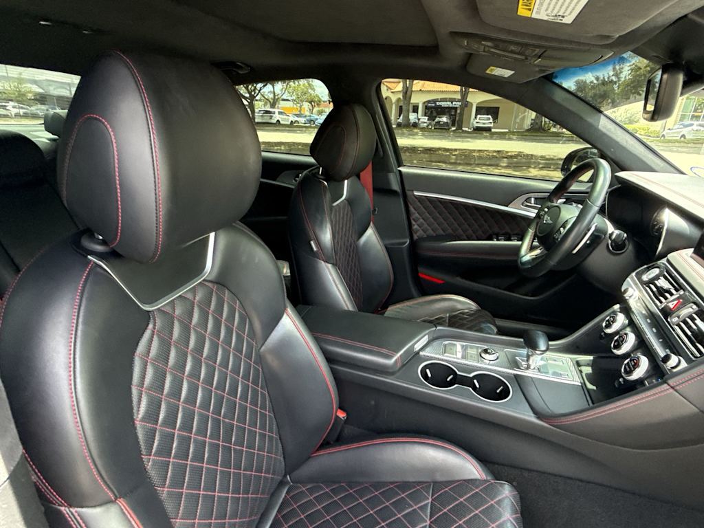 Thumbnail: 2023 Genesis G70 - 10