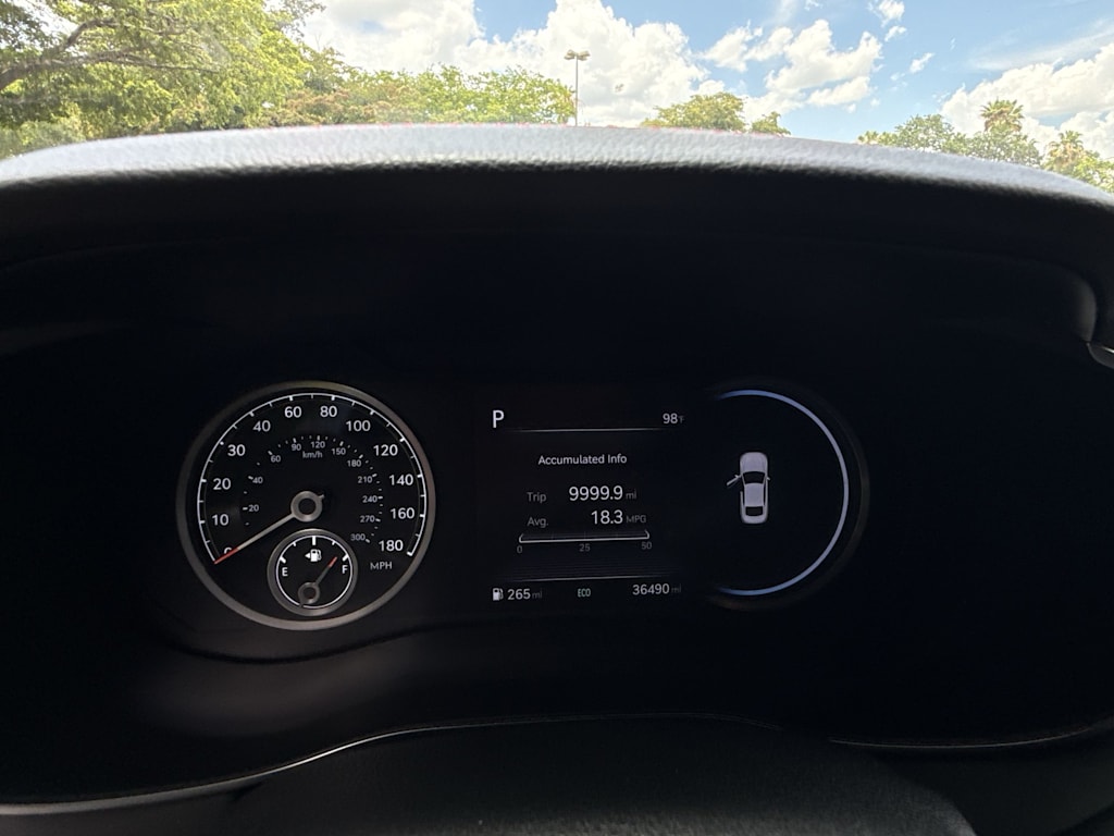 Thumbnail: 2023 Genesis G70 - 16
