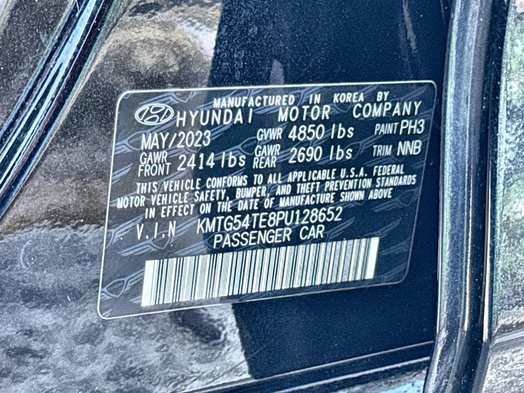 Thumbnail: 2023 Genesis G70 - 18