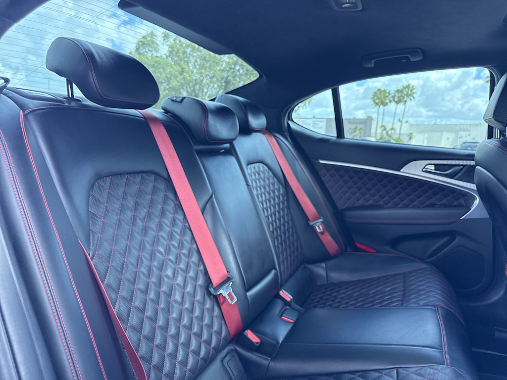 Thumbnail: 2023 Genesis G70 - 29