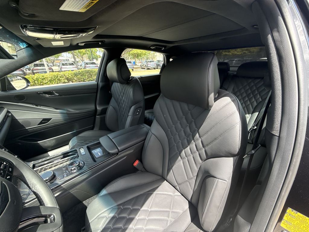 Thumbnail: 2026 Genesis G80 - 10