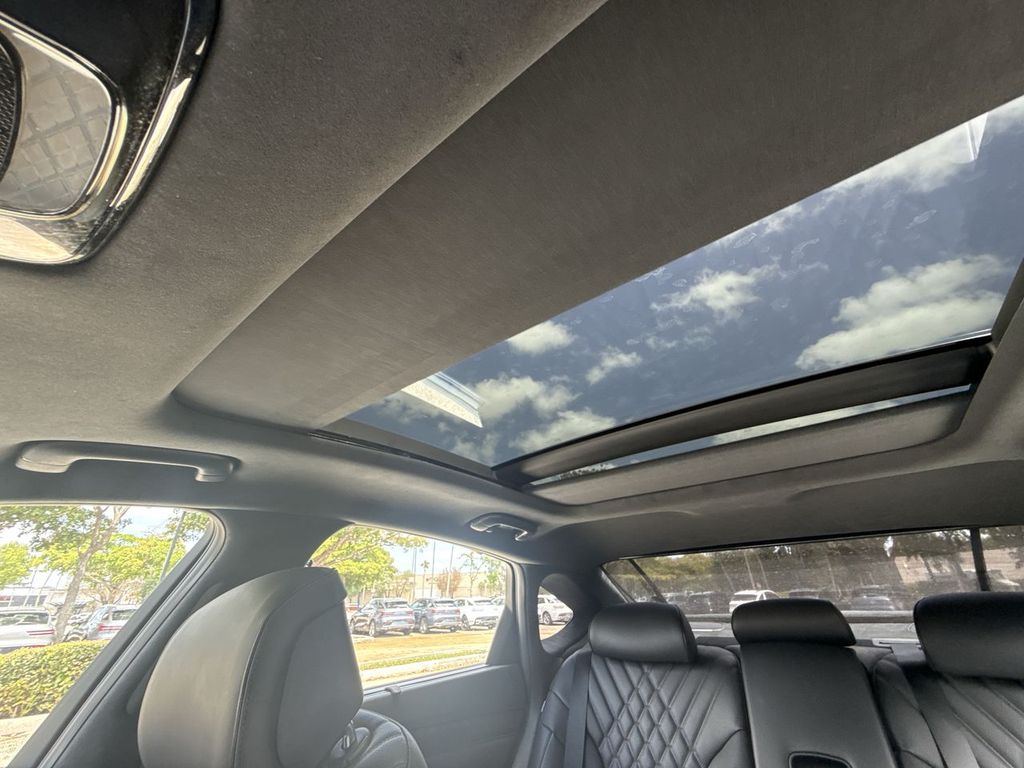 Thumbnail: 2026 Genesis G80 - 24