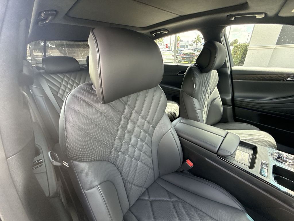 Thumbnail: 2026 Genesis G80 - 11