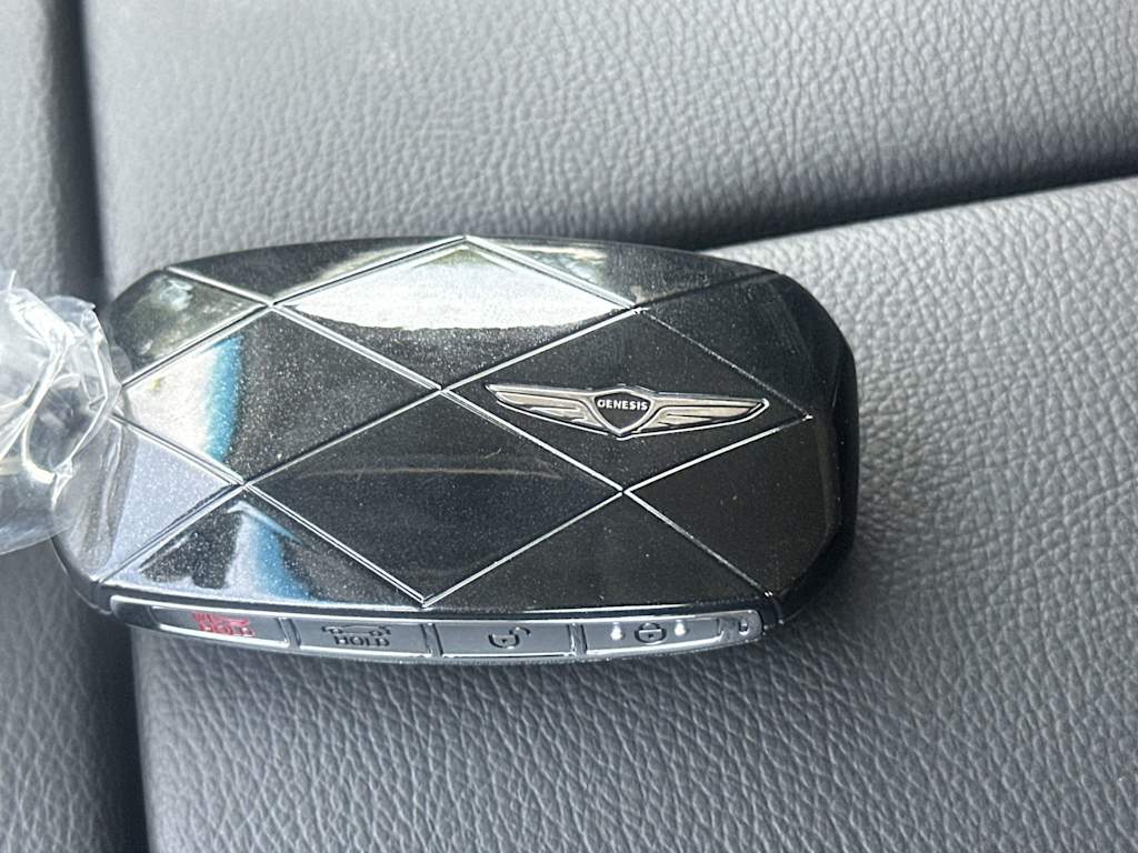 Thumbnail: 2026 Genesis GV80 - 17