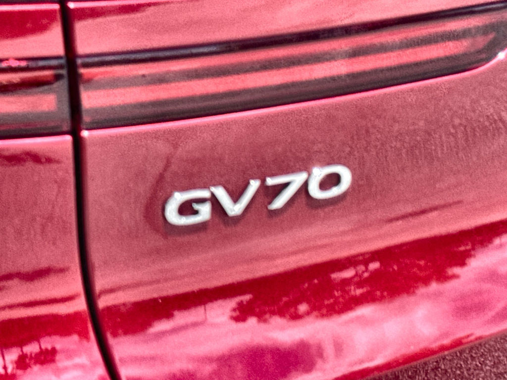 Thumbnail: 2023 Genesis GV70 - 6