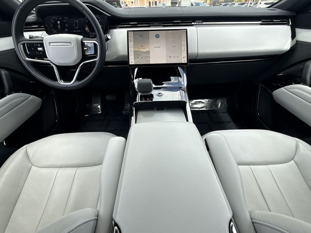 Thumbnail: 2024 Land Rover Range Rover Sport - 13