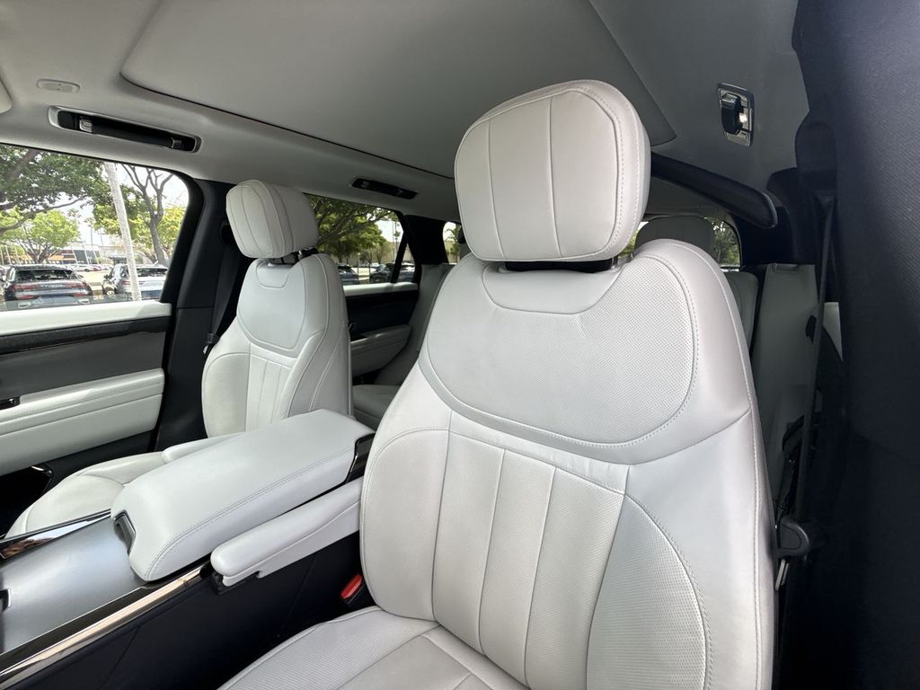 Thumbnail: 2024 Land Rover Range Rover Sport - 10