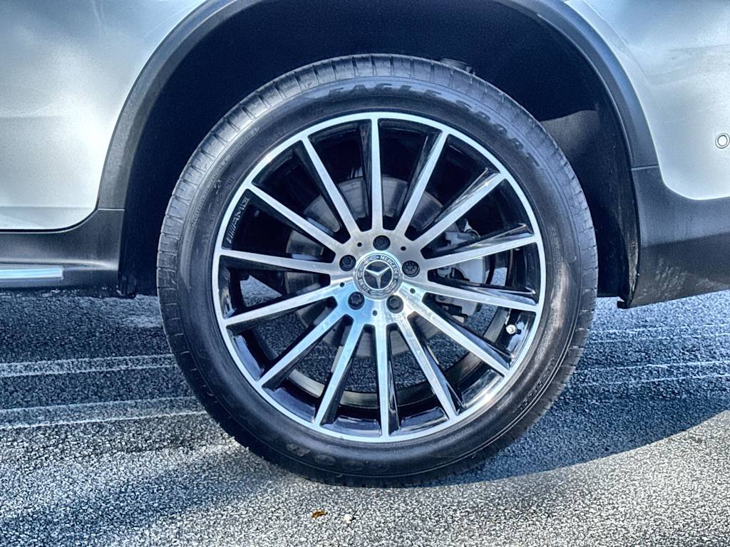 Thumbnail: 2023 Mercedes-Benz GLC - 8