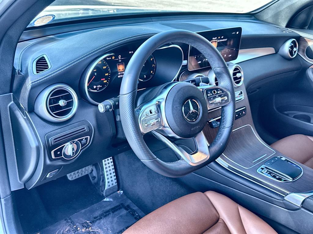 Thumbnail: 2023 Mercedes-Benz GLC - 2