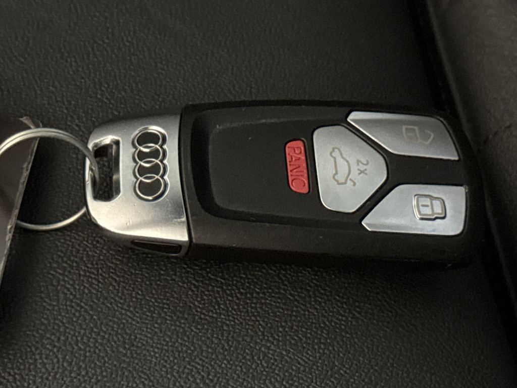 Thumbnail: 2022 Audi Q5 - 17