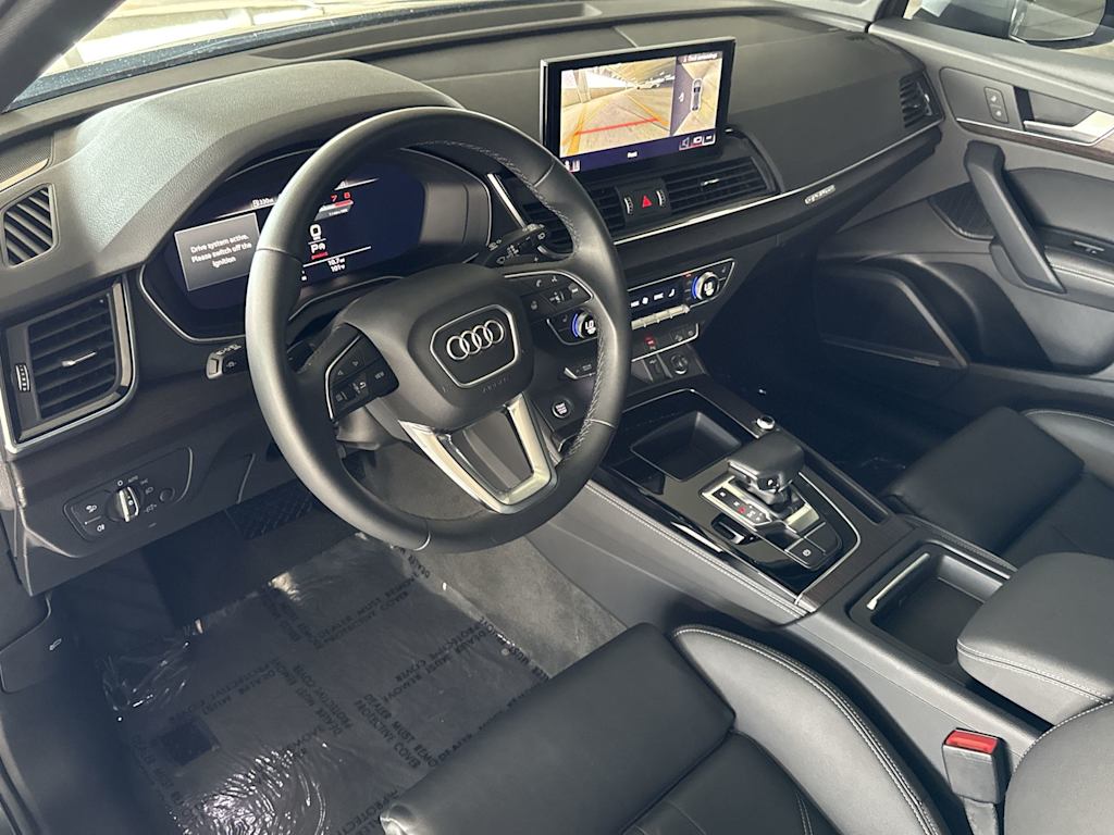 Thumbnail: 2022 Audi Q5 - 2