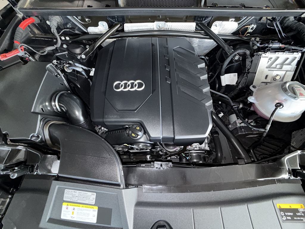 Thumbnail: 2022 Audi Q5 - 8