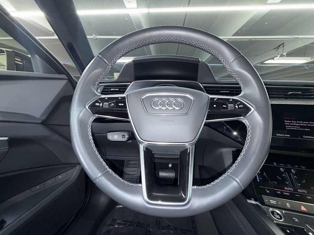 Thumbnail: 2024 Audi Q8 e-tron - 9
