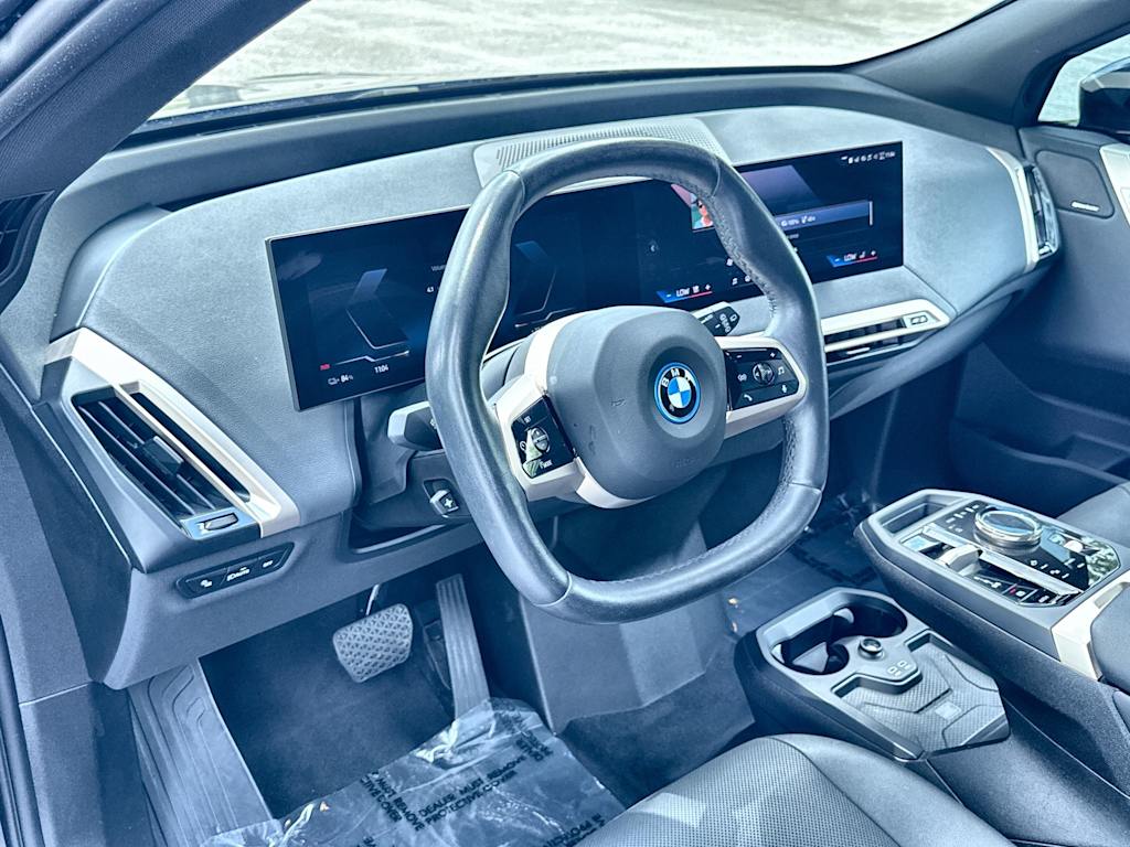 Thumbnail: 2025 BMW iX - 2