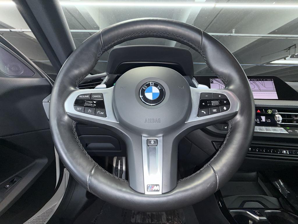 Thumbnail: 2024 BMW 2 Series - 10