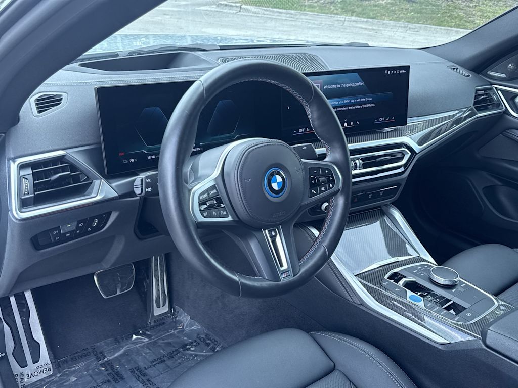 Thumbnail: 2024 BMW i4 - 2