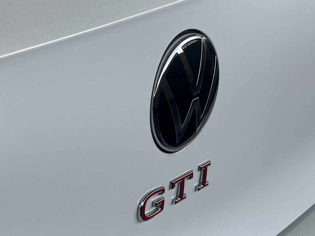Thumbnail: 2023 Volkswagen Golf - 7