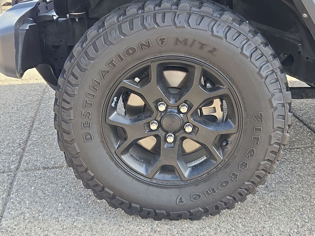 Thumbnail: 2021 Jeep Wrangler - 7