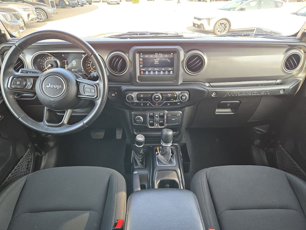 Thumbnail: 2021 Jeep Wrangler - 9