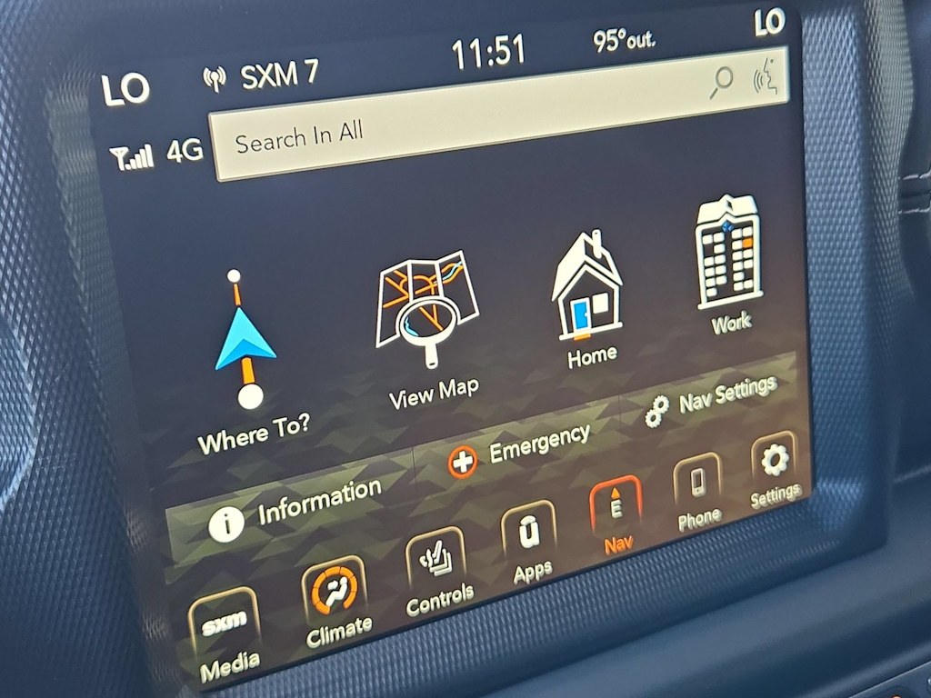 Thumbnail: 2023 Jeep Wrangler - 32
