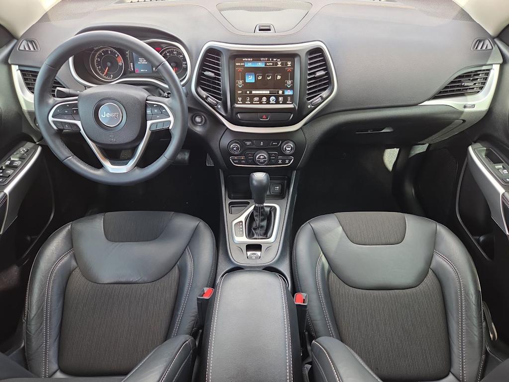 Thumbnail: 2018 Jeep Cherokee - 9