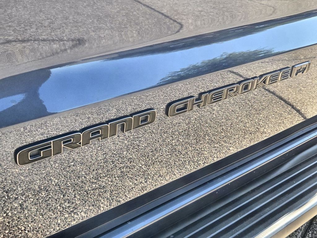 Thumbnail: 2021 Jeep Grand Cherokee - 7