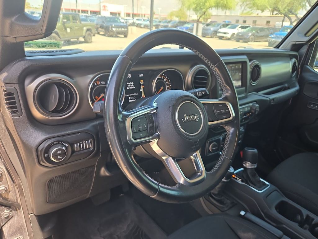 Thumbnail: 2020 Jeep Gladiator - 2