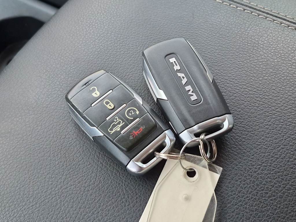 Thumbnail: 2019 RAM 1500 - 16