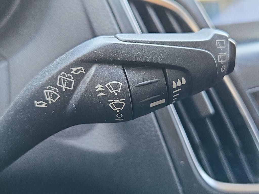 Thumbnail: 2018 Ford Focus - 14