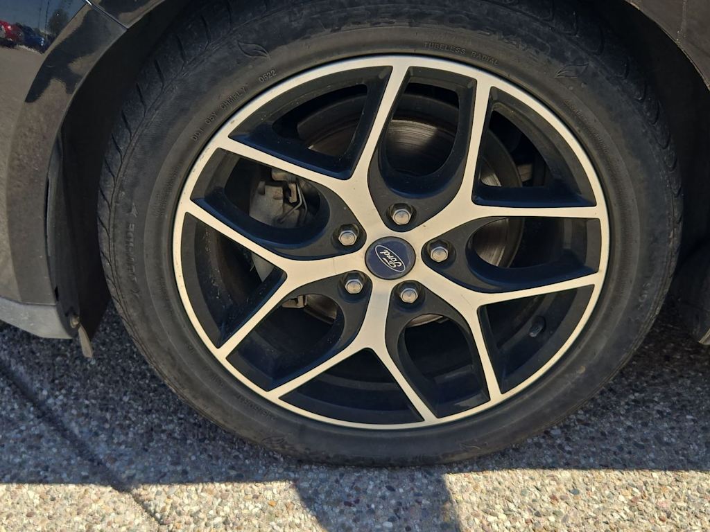 Thumbnail: 2018 Ford Focus - 8