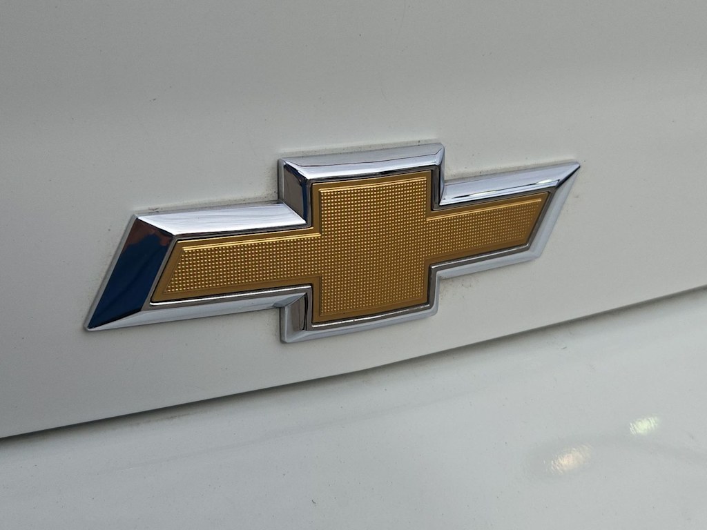 Thumbnail: 2023 Chevrolet Camaro - 6