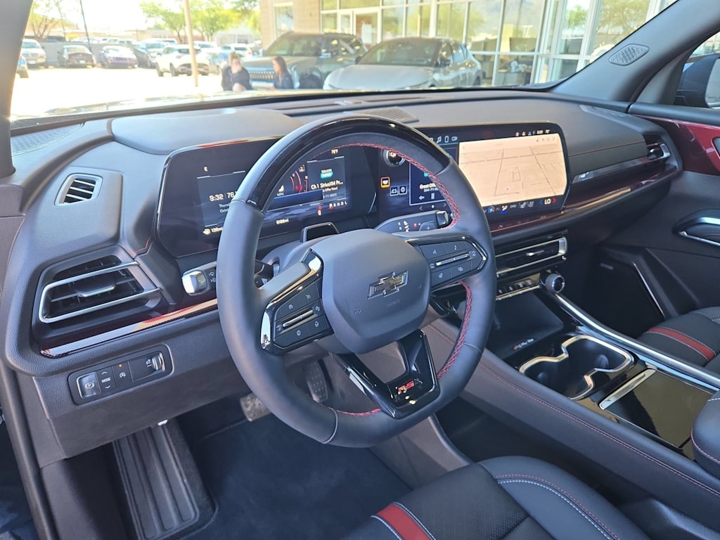 Thumbnail: 2026 Chevrolet Traverse - 2