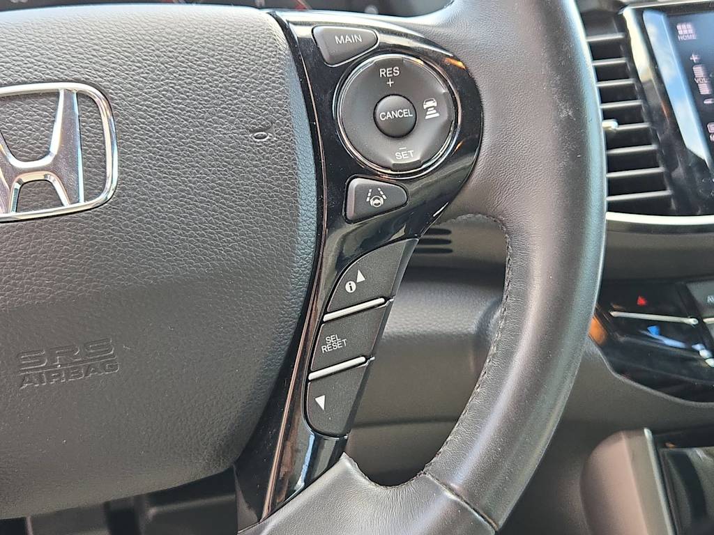 Thumbnail: 2016 Honda Accord - 29